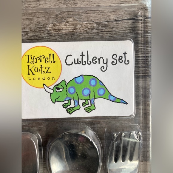 Tyrrell Katz Dinosaur 3-Piece Children’s Cutlery Set - Picture 3 of 6